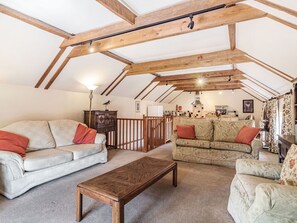 Cottage | Interior - Punch Cottage (Woodbridge)