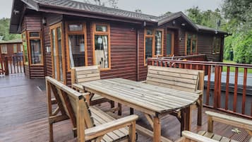 Cottage | Outdoor dining
