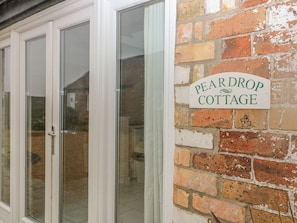 Cottage | Exterior detail