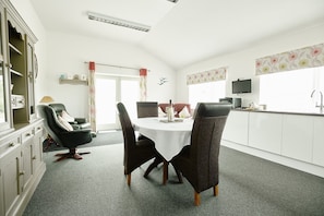 Cottage | Interior - Penyghent View (Settle)
