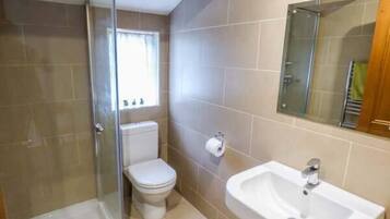 Cottage | Bagno | Doccia