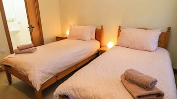 平房 | 2 間臥室、獨特裝潢、布置獨特、免費無線上網