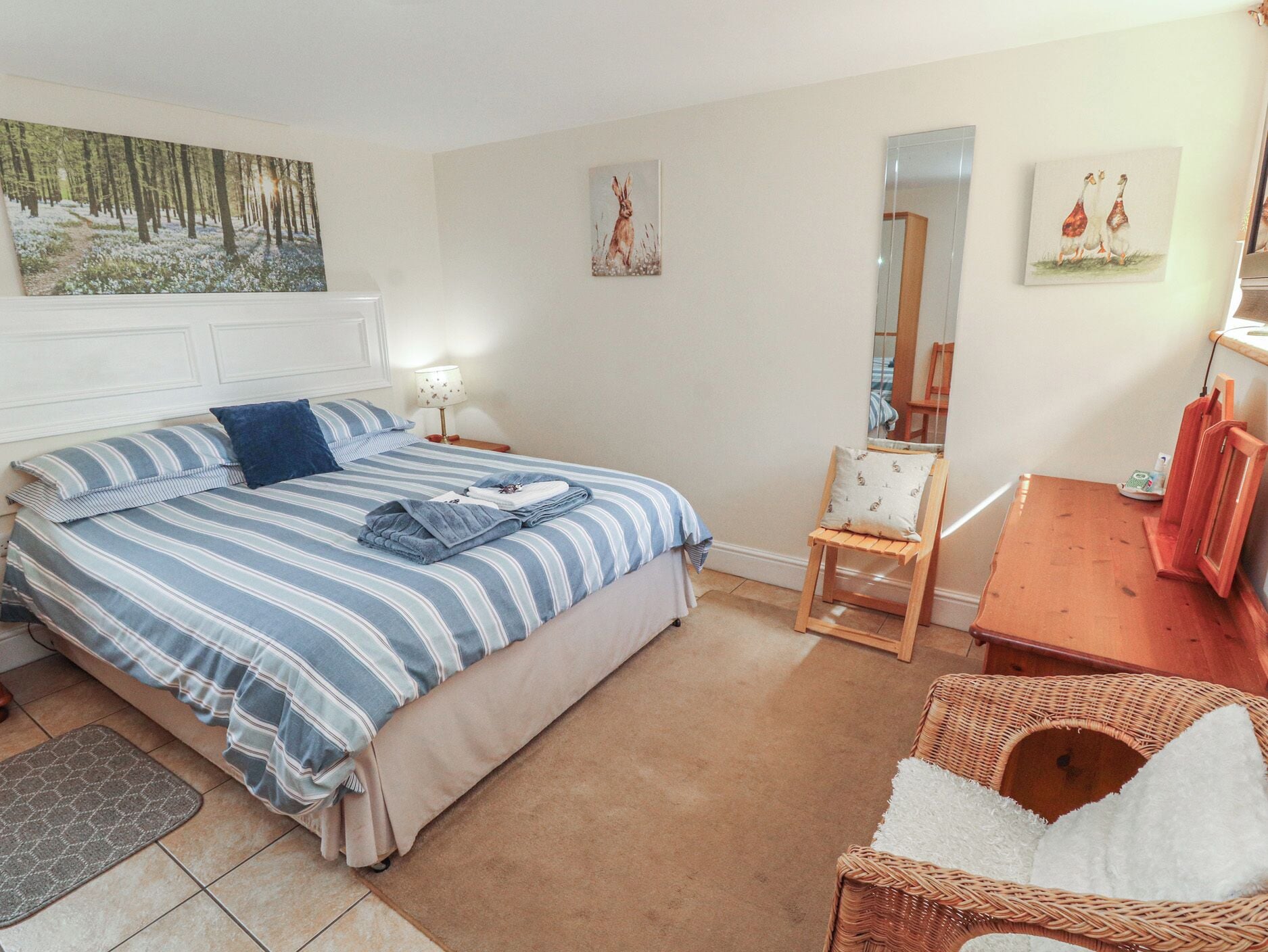 Cottage | Interior
