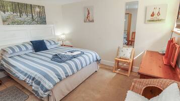 Cottage | Interior