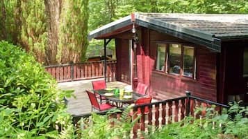 2 bedrooms, individually decorated, individually furnished, free WiFi