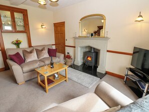 Ferienhaus | Wohnbereich | Fernseher