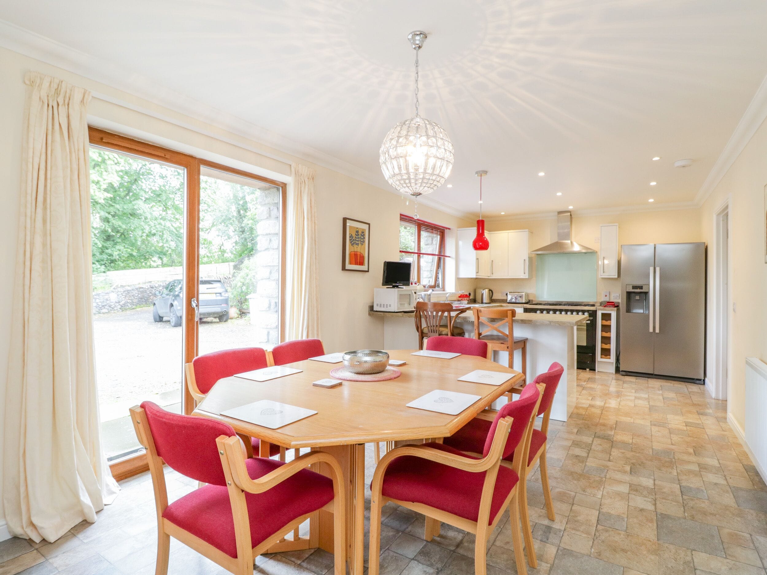 Cottage | Bahagian dalam