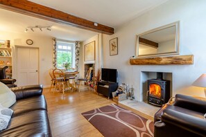 Living room - Blinkbonny (Whitby)