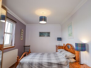 Chaumière | 3 chambres, décor unique, ameublement unique, accès au Wi-Fi (inclus)