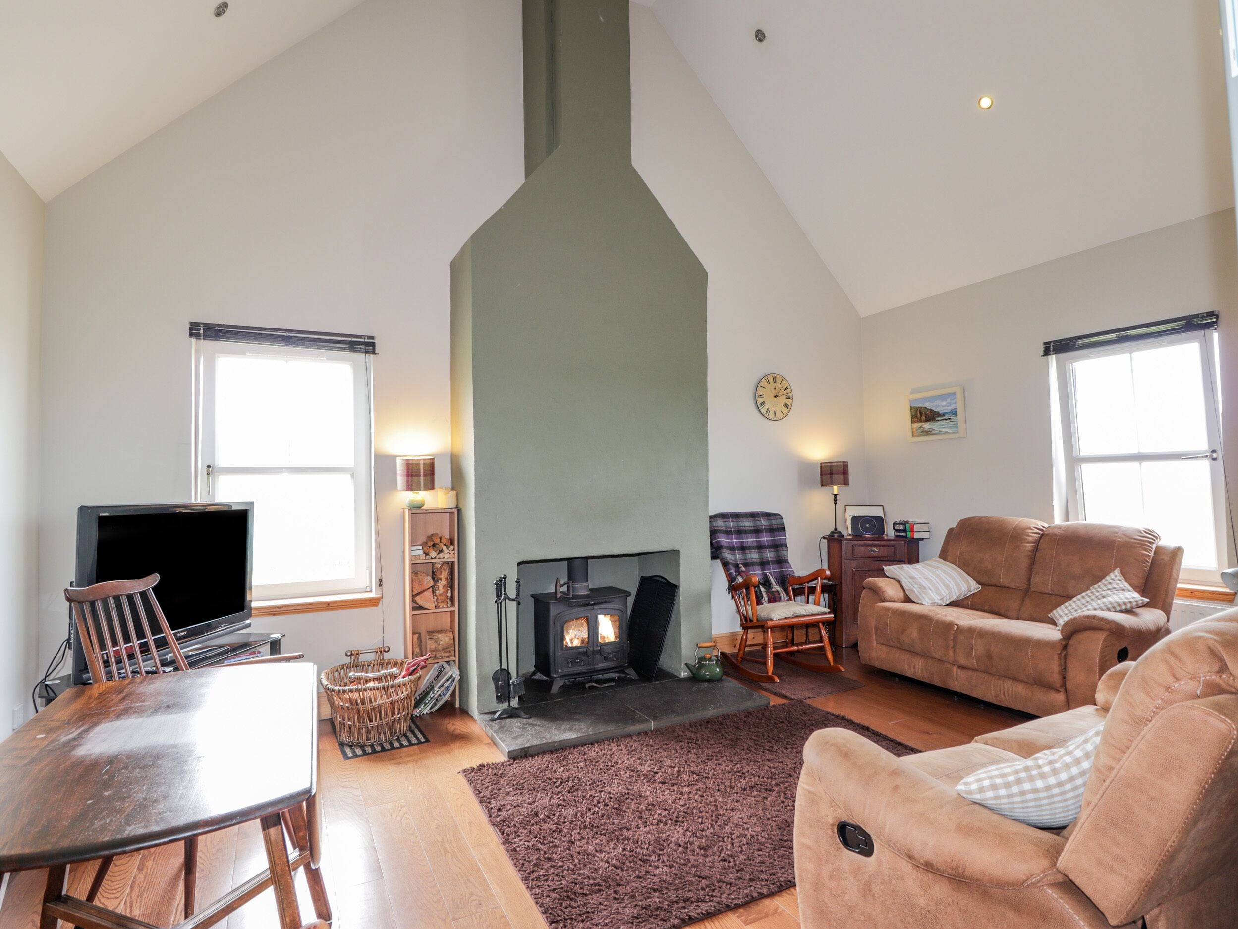 Mökki | Olohuone | Televisio