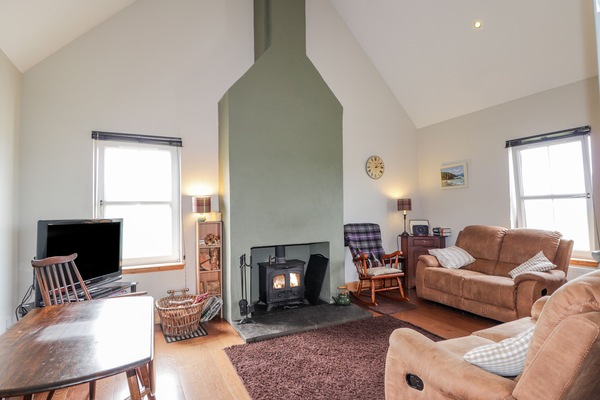 Cottage | Living room | TV