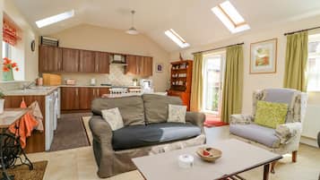 Cottage | Interior