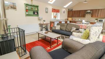 ์ฝํฐ์ง | ๋ด๋ถ