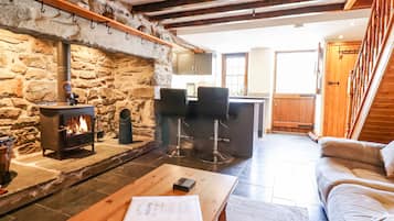 Cottage | Living area | TV, fireplace