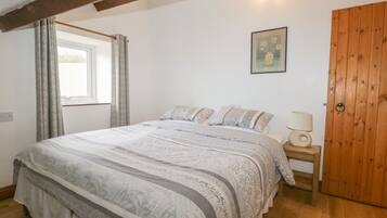 Casa de campo | 3 quartos, individualmente decorados, individualmente mobiliados