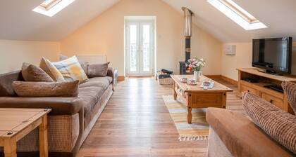 Hendre Cottage