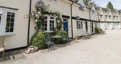 5 Wye Rapid Cottages