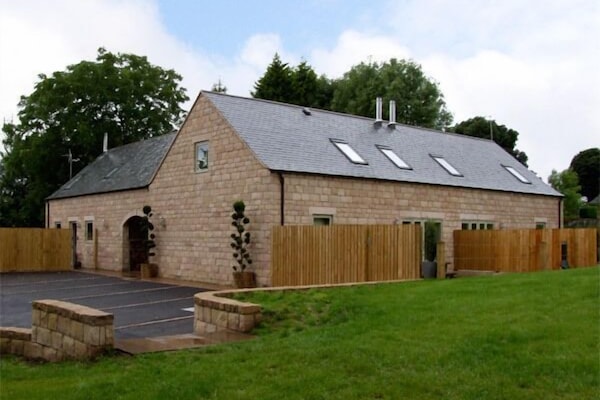 Cottage | Front of property