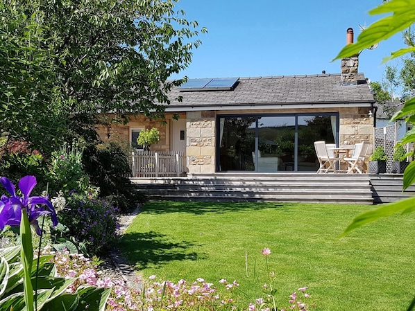 Exterior - Stone Mouse Cottage (Clitheroe)