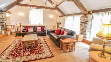 Cottage | Living room | DVD player