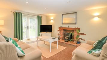 Cottage | Interior