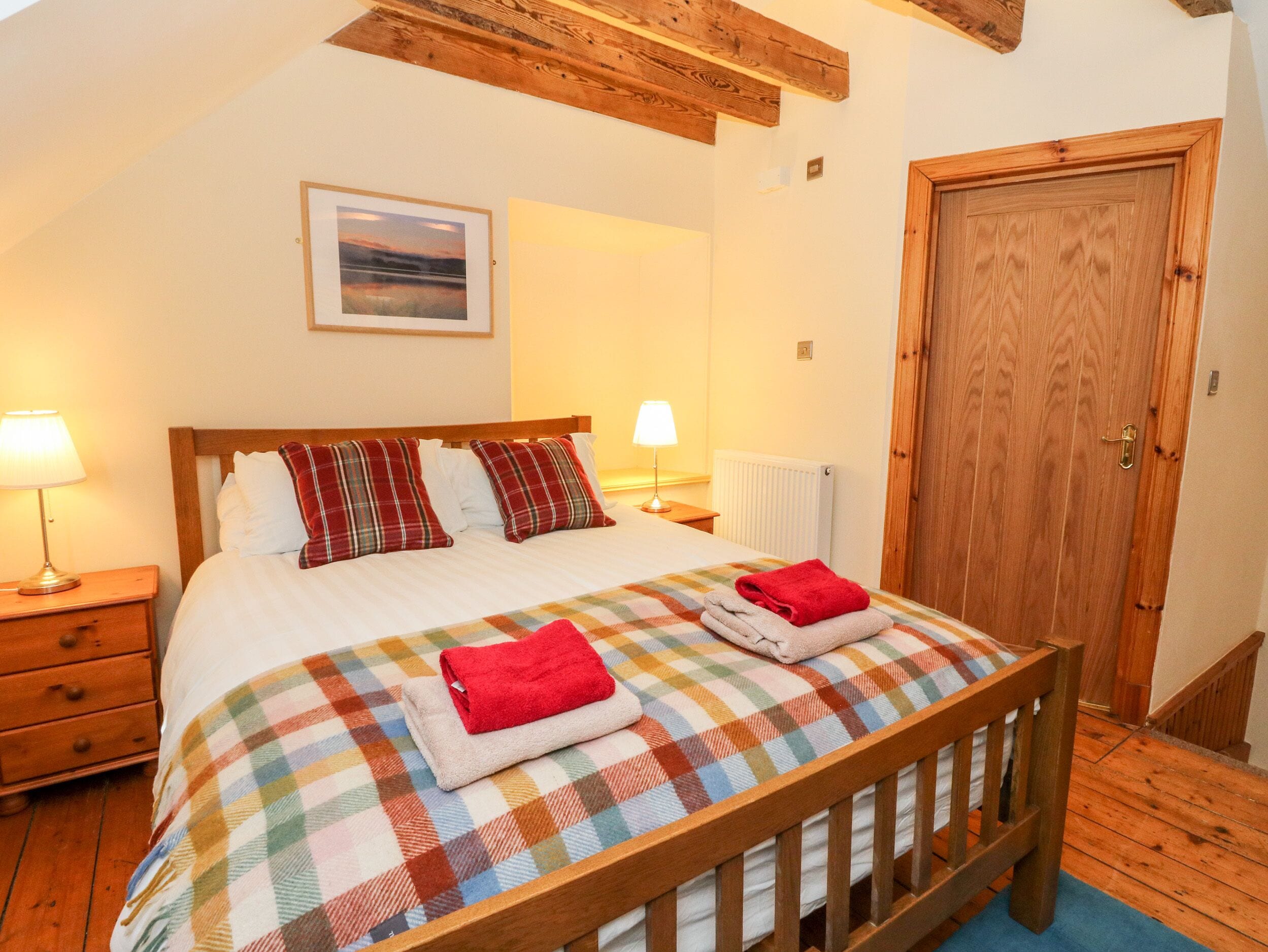 Cottage | 3 bedrooms, individually decorated, individually furnished, free WiFi