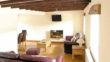 Cottage | Living room