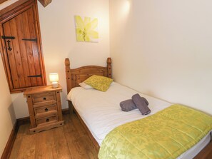 Cottage | 3 bedrooms, individually decorated, individually furnished, free WiFi - Stabal-y-gwedd (Abergele)