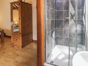 Cottage | Bathroom | Shower - Stabal-y-gwedd (Abergele)