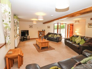 Cottage | Living area - Riddings Barn (Kendal)