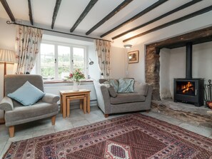 Cottage | Living area - Greenslades (Minehead)