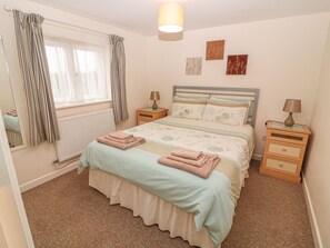 3 habitaciones, decoración personalizada y muebles diferentes 