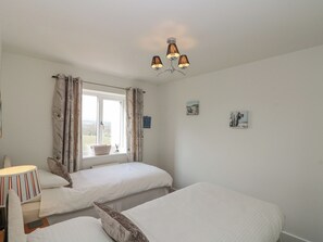 Cottage - Waddleduck (Whitby)