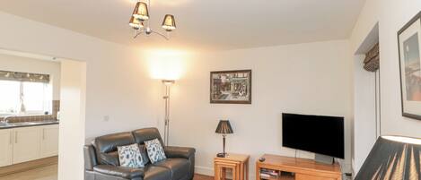 Cottage | Living area