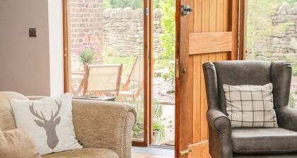 Barn Owl Cottage At Crook Hall Farm