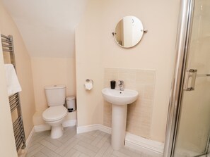 Cottage | Bagno | Doccia, asciugacapelli