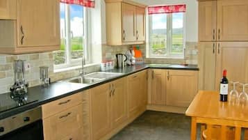 Cottage | Interior