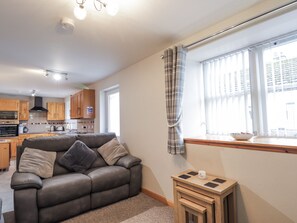 Cottage | Living area