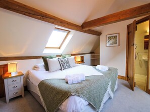 Cottage | Interior