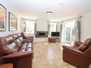 Cottage | Living area - Mill Lodge (Dereham)
