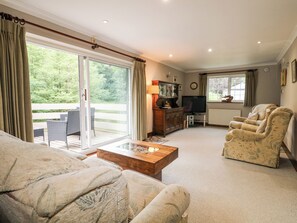 Cottage | Living area | DVD player