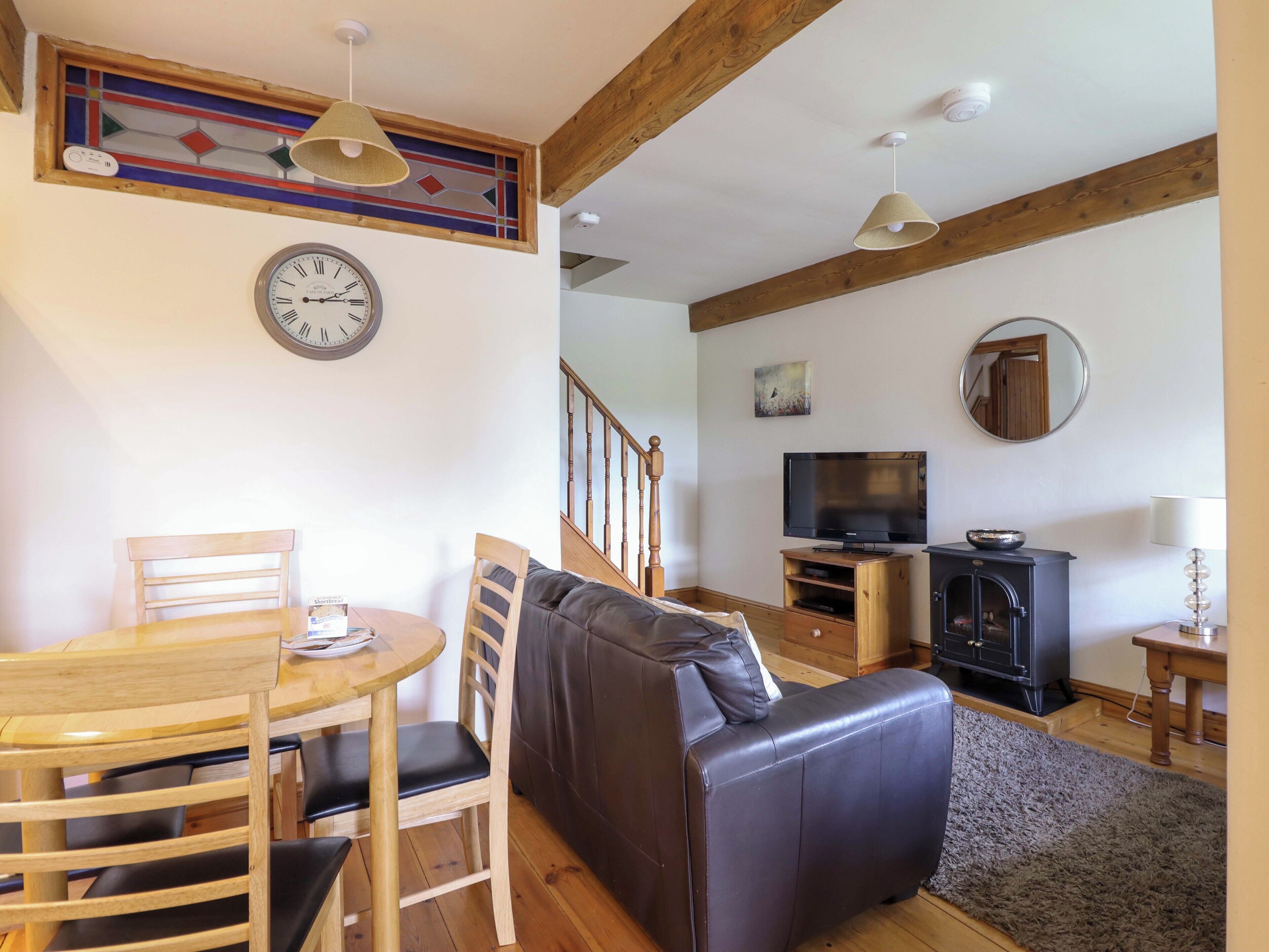 Cottage | Living area