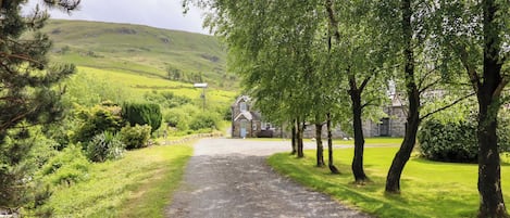Cottage | Property grounds