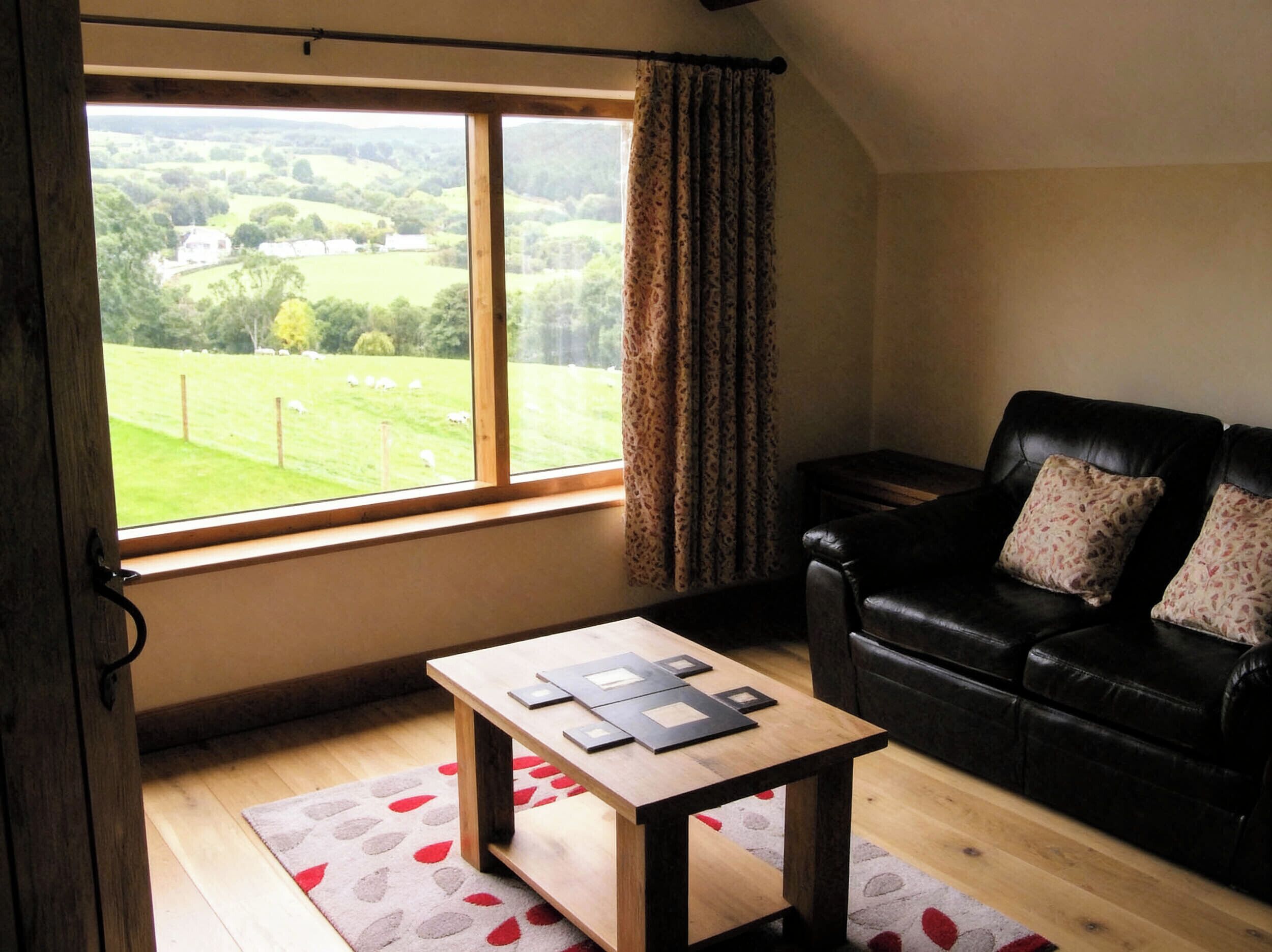 Casa de campo | Área de estar | TV