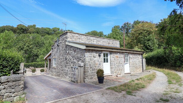 Cottage | Front of property - The Lambing Shed (Rhyl)