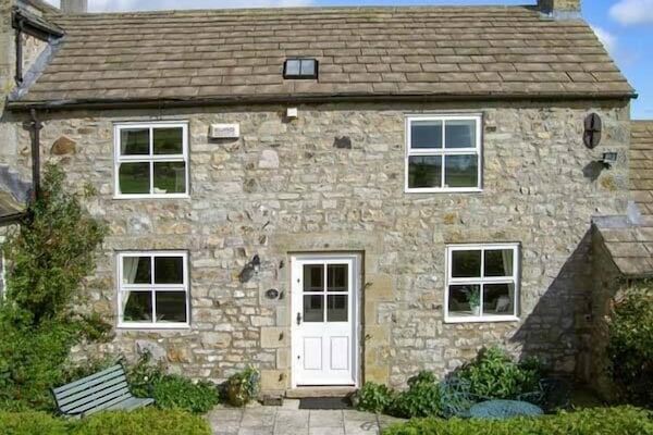 Cottage | Front of property