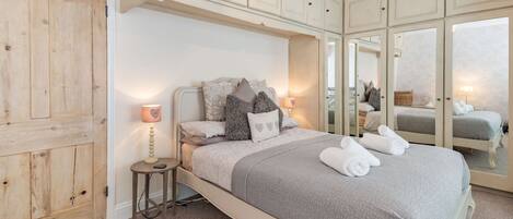 Casa de campo | 3 habitaciones, decoración personalizada y muebles diferentes