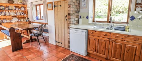 Cottage | Interior