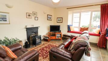 Cottage | Woonruimte | Televisie