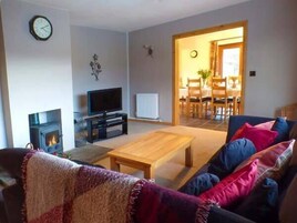 Cottage | Interior